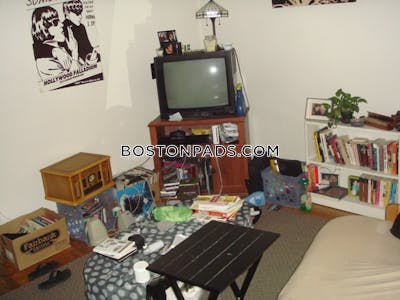 Allston/brighton Border Apartment for rent 1 Bedroom 1 Bath Boston - $2,400