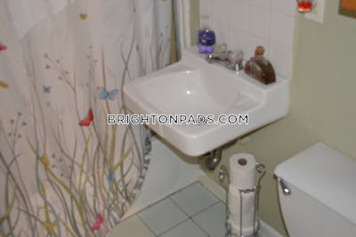 Brighton Apartment for rent 2 Bedrooms 1 Bath Boston - $2,500 No Fee