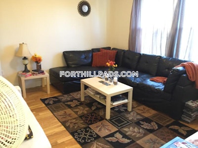 Fort Hill Apartment for rent 3 Bedrooms 1.5 Baths Boston - $3,400 50% Fee