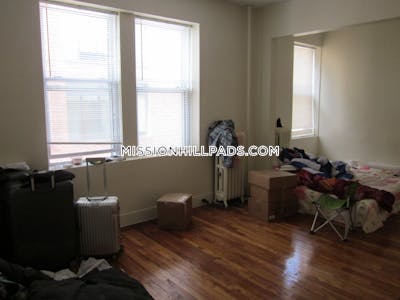 Mission Hill Apartment for rent Studio 1 Bath Boston - $2,550