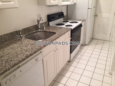 North End 2 Beds 1 Bath Boston - $3,600