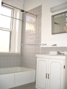 Fenway/kenmore Studio 1 Bath on Westland Ave in BOSTON Boston - $2,250 No Fee