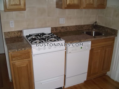 Northeastern/symphony 1 Bed 1 Bath Boston - $2,400