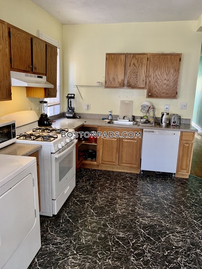 Mission Hill 4 Beds 3 Baths Boston - $6,000