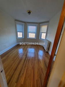 Brookline 2 Bed 1 Bath BOSTON  Longwood Area - $2,900