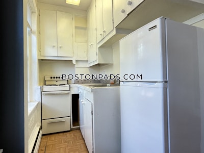 Beacon Hill Studio 1 Bath Boston - $2,100 No Fee