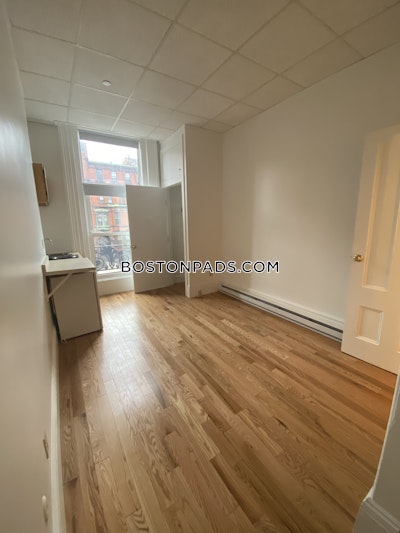 Back Bay Studio Back Bay Boston - $2,095