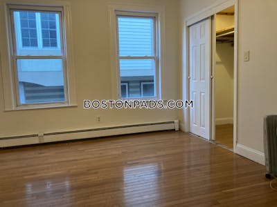 Cambridge 3 Bed 1 Bath CAMBRIDGE  Central Square/cambridgeport - $4,200 No Fee