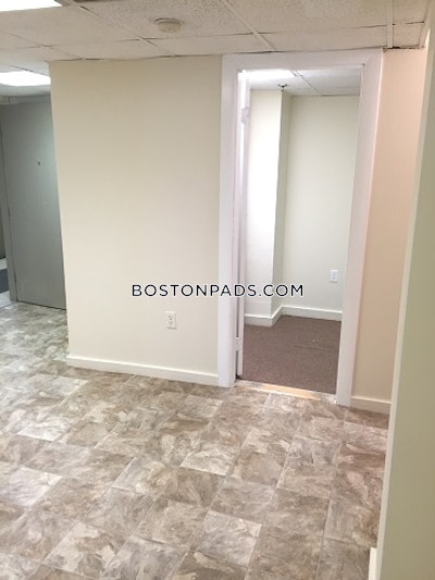 Fenway/kenmore 2 Bed 1 Bath BOSTON Boston - $3,100 No Fee