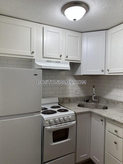Brighton Nice Studio available NOW on Commonwealth Ave in Brighton  Boston - $1,950
