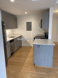 Allston Excellent 2 bed 2 bath available NOW on Malvern St in Allston!  Boston - $4,100