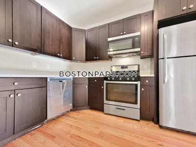 Dorchester 3 Bed 2 Bath BOSTON Boston - $3,195 No Fee