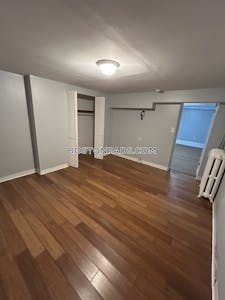 Newton 2 Beds 1 Bath  Newton Corner - $2,500 No Fee
