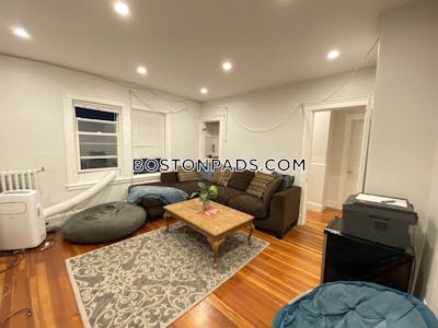 Medford 5 Bed 1 Bath MEDFORD  Tufts - $6,750