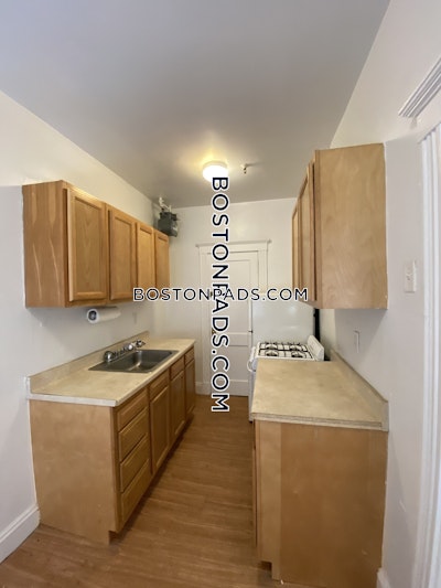 Fenway/kenmore 1 Bed 1 Bath BOSTON Boston - $2,495 No Fee