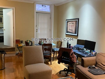 Back Bay 2 Bed 1 Bath BOSTON Boston - $3,600