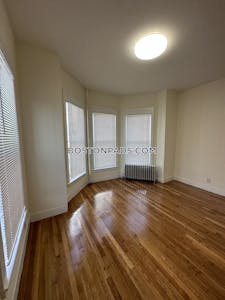 Allston 3 Beds 2 Baths Boston - $3,000
