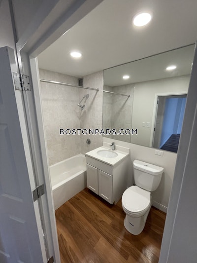 North End 2 Beds 1 Bath Boston - $3,900