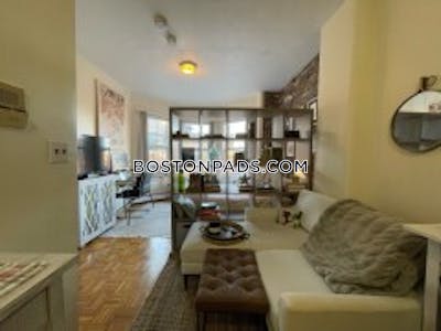 Beacon Hill Studio 1 Bath Boston - $2,150 50% Fee