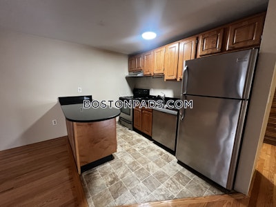 South Boston 2 Beds 1 Bath Boston - $2,850 No Fee