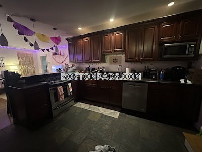 Brighton 6 Bed 2.5 Bath BOSTON Boston - $10,500