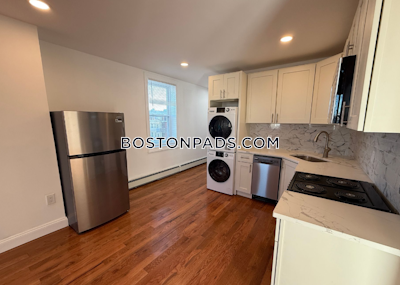 East Boston 2 Bed, 1 Bath Unit Boston - $2,800 50% Fee