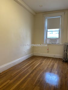 Cambridge 2 Beds 1 Bath  Harvard Square - $3,100 50% Fee