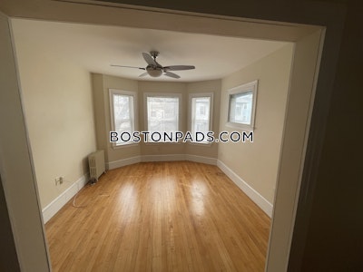 Dorchester Spacious 3 Bed 1 Bath available NOW on Park View St in Dorchester! Boston - $3,400