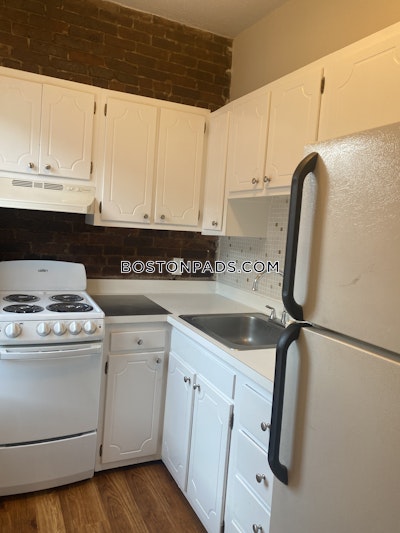 Mission Hill Very nice 1 Bed 1 Bath Boston - $2,500 No Fee