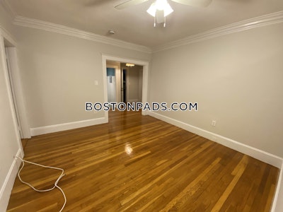 Brighton 3 Beds 1 Bath Boston - $3,400