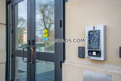 Northeastern/symphony 3 Beds 1.5 Baths Boston - $6,274