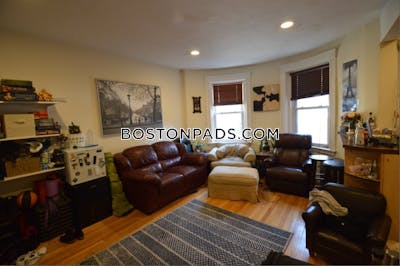 Brookline 3 Beds 2 Baths  Coolidge Corner - $4,400 No Fee