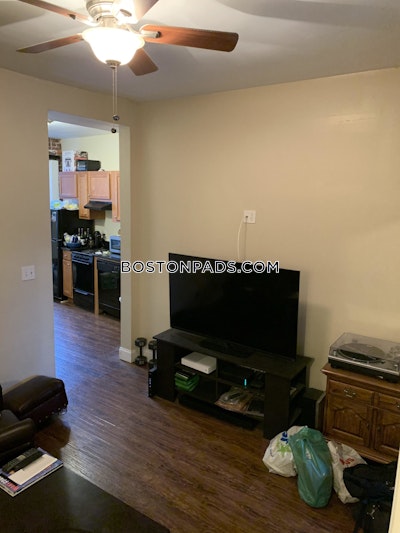 North End 2 Bed, 1 Bath Unit Boston - $3,550