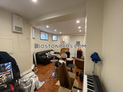 Brookline 4 Beds 3 Baths  Coolidge Corner - $6,500