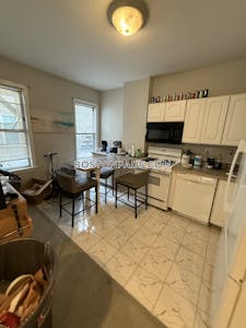 South Boston 3 Beds 1 Bath Boston - $4,000 No Fee