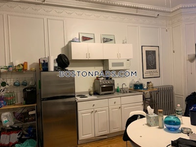 Northeastern/symphony Studio 1 Bath Boston - $2,600 No Fee