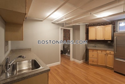 Somerville 5 Beds 2.5 Baths Somerville  Porter Square - $5,750
