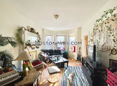 Fort Hill 4 Bed 2 Bath BOSTON Boston - $4,400