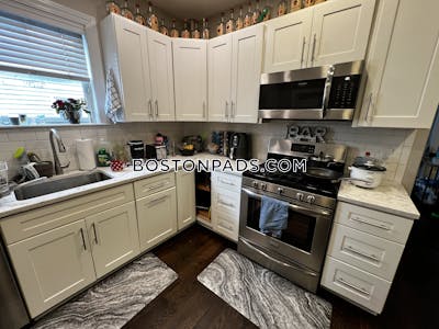 Somerville 4 Bed 2 Bath SOMERVILLE  Tufts - $6,000