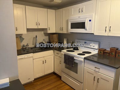Malden 1 Bed, 1 Bath Unit - $2,200