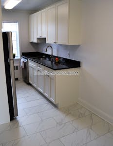 Brookline 2 Bed 1 Bath BROOKLINE- COOLIDGE CORNER $3,890  Coolidge Corner - $3,890 No Fee