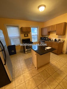 Mission Hill 3 Beds 1 Bath Boston - $4,000