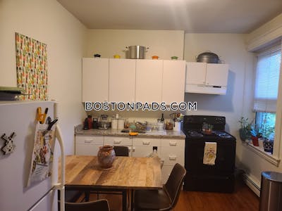 Brookline 1 Bed 1 Bath  Washington Square - $2,400 No Fee