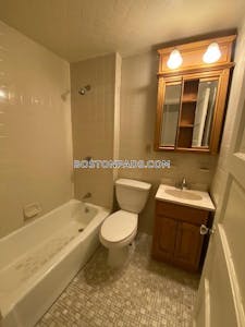 Cambridge 3 Bed 1 Bath CAMBRIDGE- EAST CAMBRIDGE $3,200  East Cambridge - $3,200