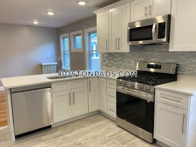 Brighton 3 Beds 2 Baths Boston - $4,200