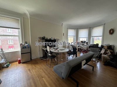 Back Bay 2 Beds 2 Baths Back Bay Boston - $4,500