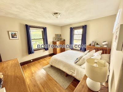 Belmont 2 Bed 1 Bath BELMONT $2,800 - $2,850