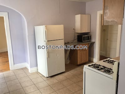 Brookline 4 Bed 2 Bath BROOKLINE- BOSTON UNIVERSITY $5,400 Boston University - $6,400