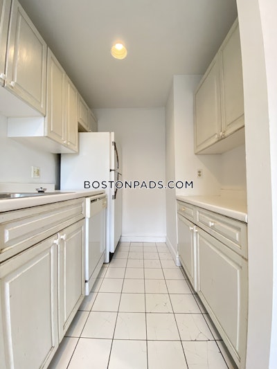 South End 2 Beds 1 Bath Boston - $3,400