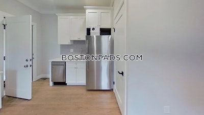 Roxbury Nice 2 Bed 1 Bath available 9/1 on George St. in Roxbury  Boston - $2,895 50% Fee